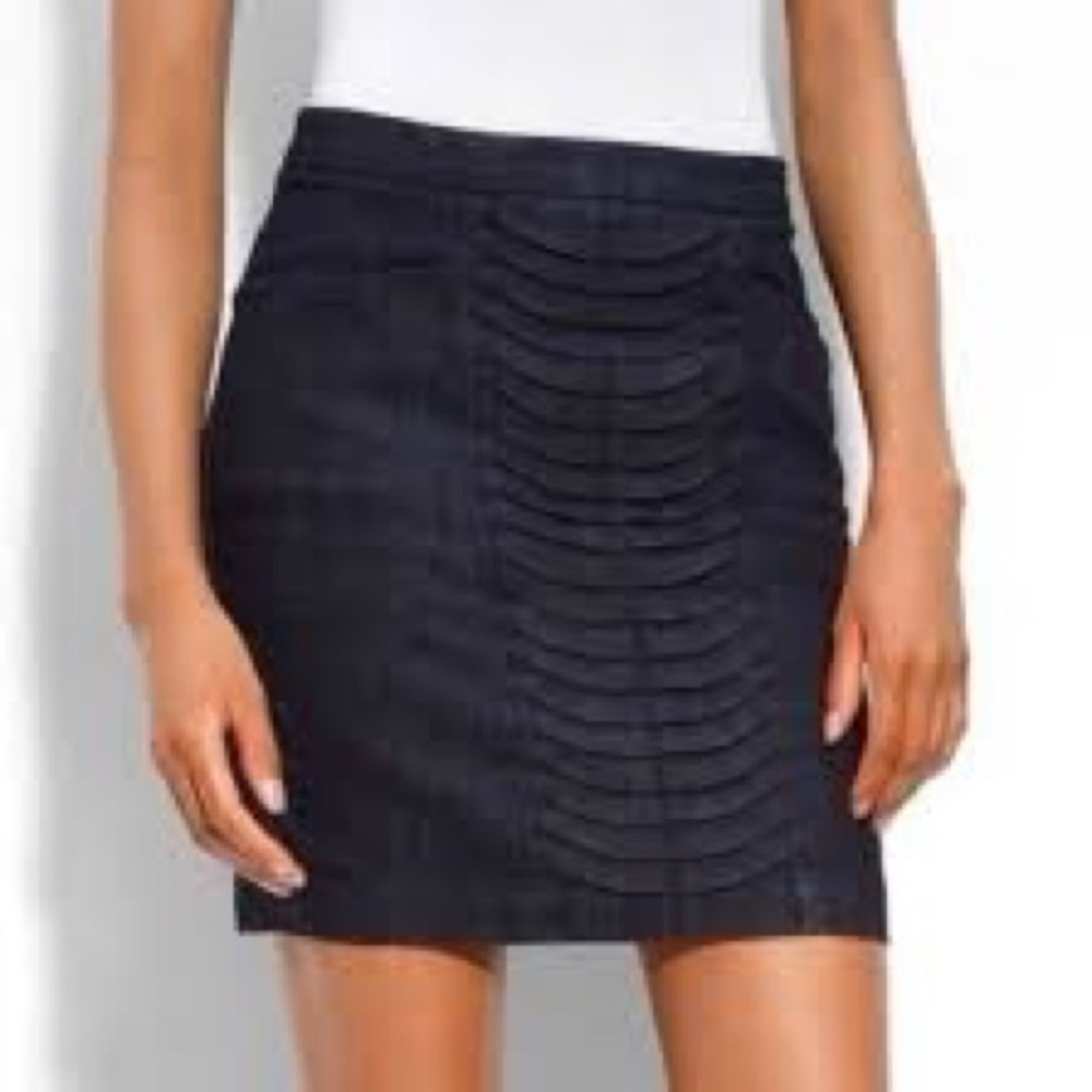 Leifsdottir denim mini skirt size 8